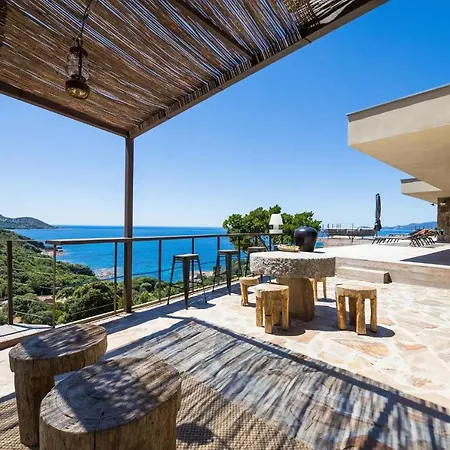 Superbe Villa De Luxe Avec Piscine Privee Et Vue Magnifique Mer, Proche Ajaccio *