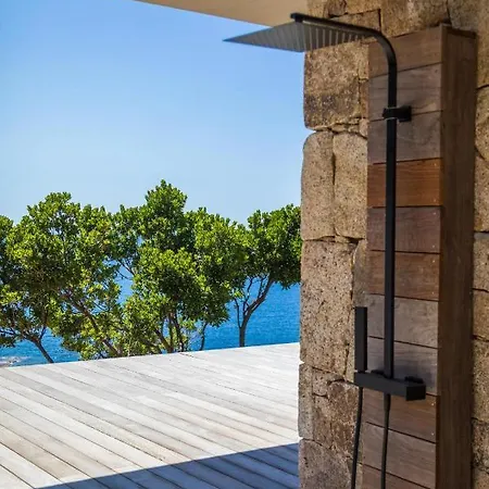 Superbe villa de luxe avec piscine privée et vue magnifique mer, proche Ajaccio Villa *